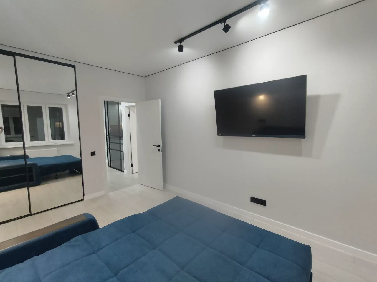 ЕВРО 3 КОМНАТНАЯ КВАРТИРА В ЖК ГУБЕРНСКИЙ - миниатюра 5