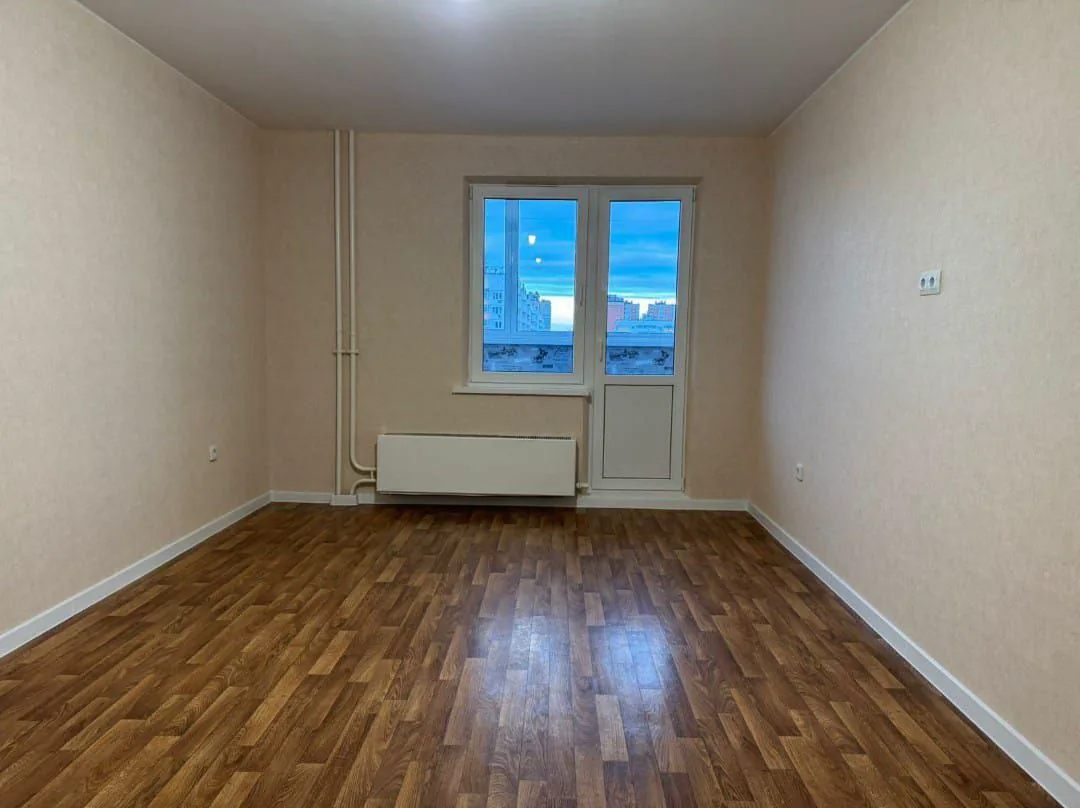 2 - Х КОМНАТНАЯ КВАРТИРА НА ТРОШЕВА 35 4